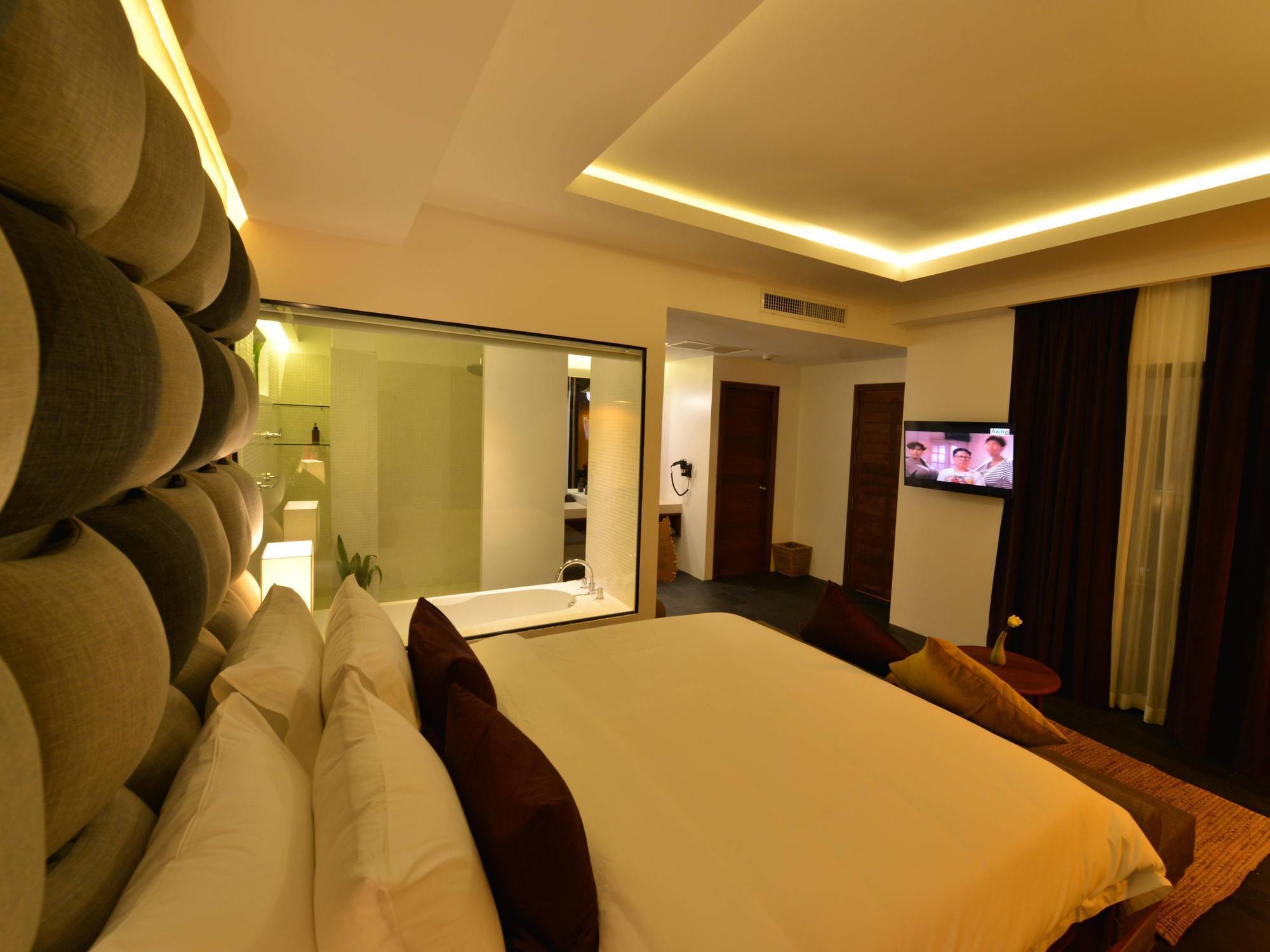 Solitaire Damnak Villa Hotel Siem Reap Exterior foto
