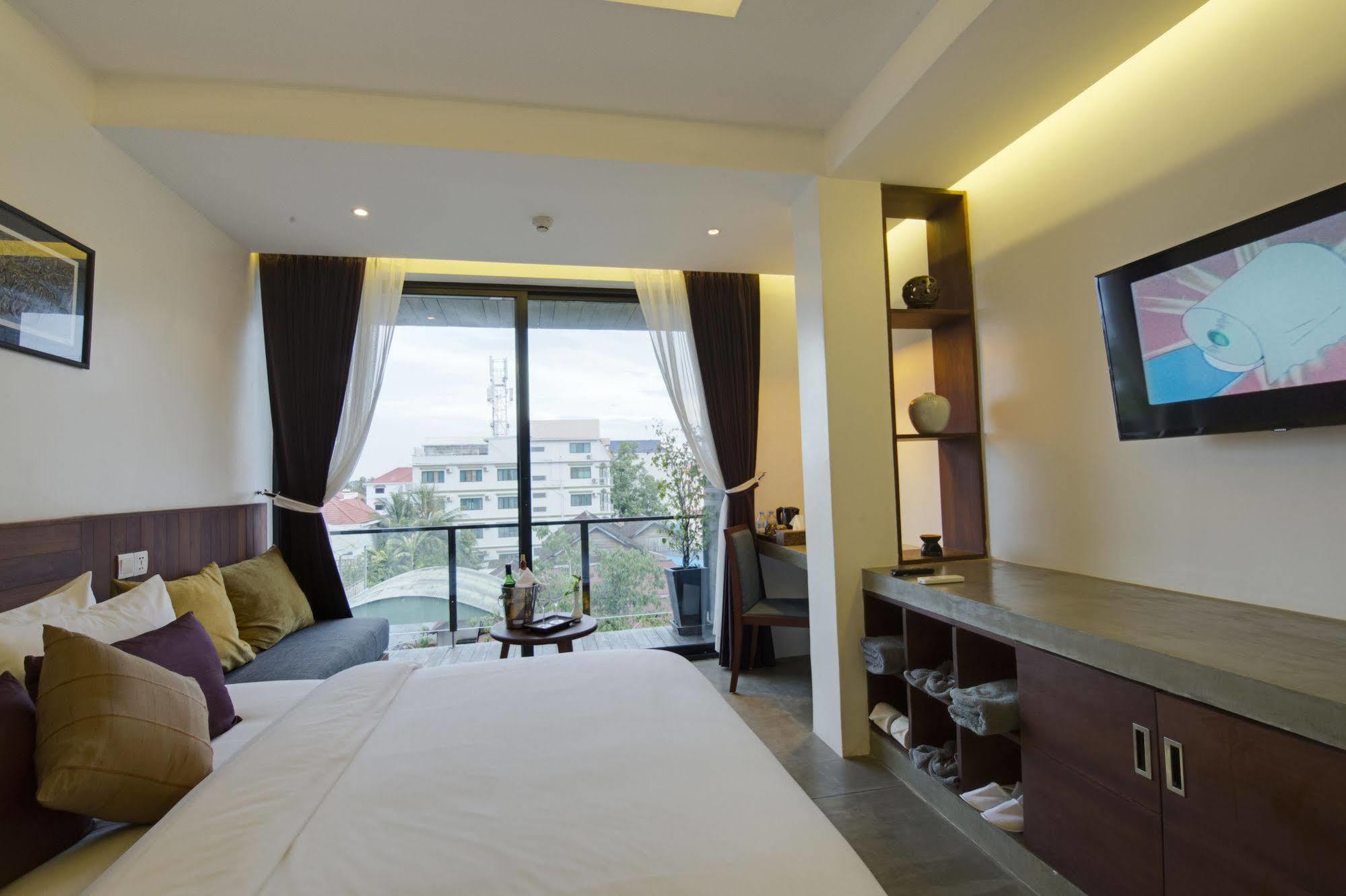 Solitaire Damnak Villa Hotel Siem Reap Exterior foto